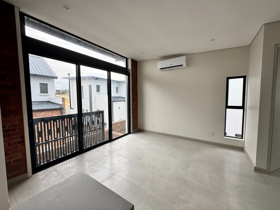 3 Bedroom Property for Sale in Helderzicht Eco Estate North West